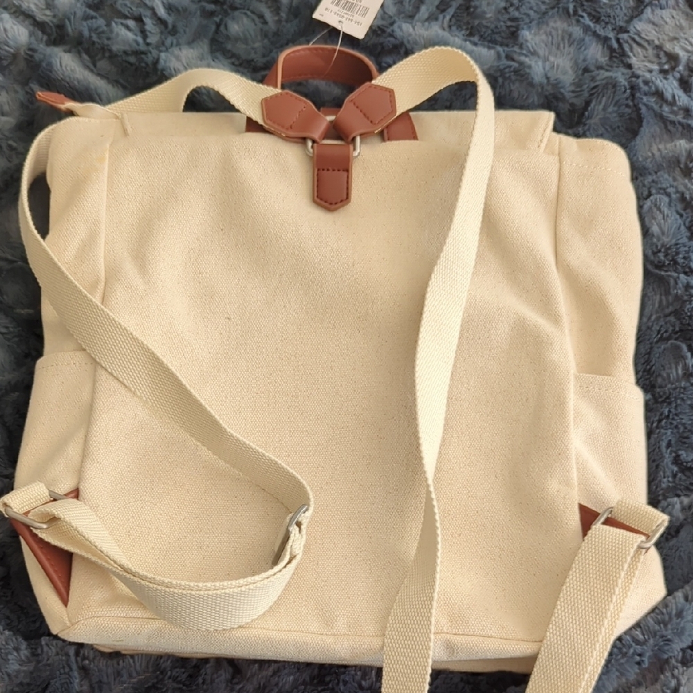 Abercrombie & Fitch Stylish Canvas Backpack - Picture 2 of 6